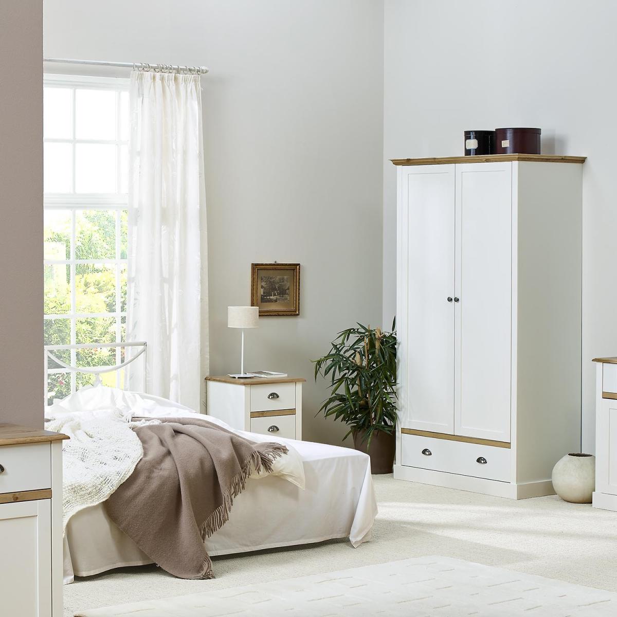 Sandringham Wardrobe – image 5