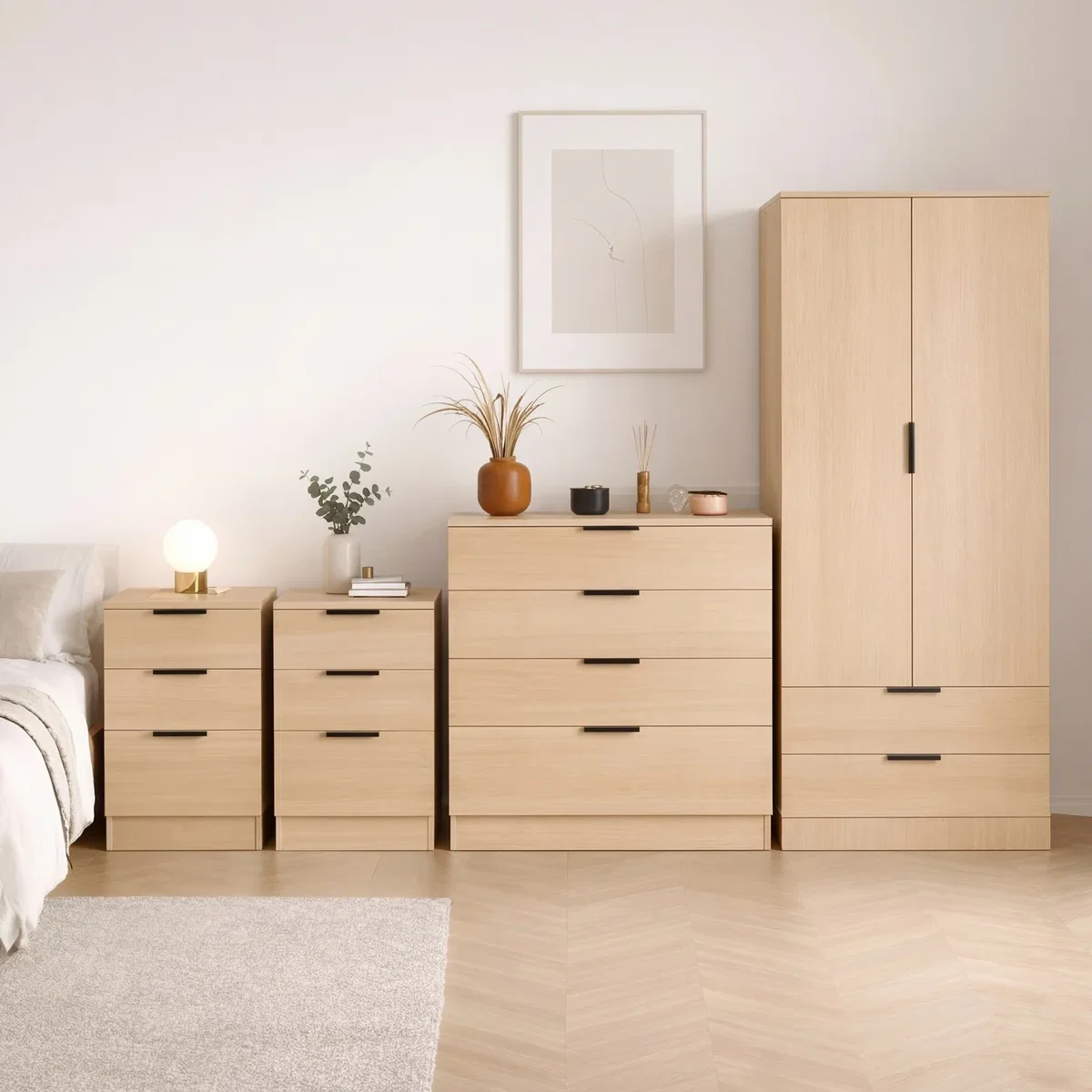 Vida Designs Trega 4 Piece Bedroom Set (3 Drawer Bedside x2, 4 Drawer Chest, 2+2 Drawer Wardrobe) - Black – image 8