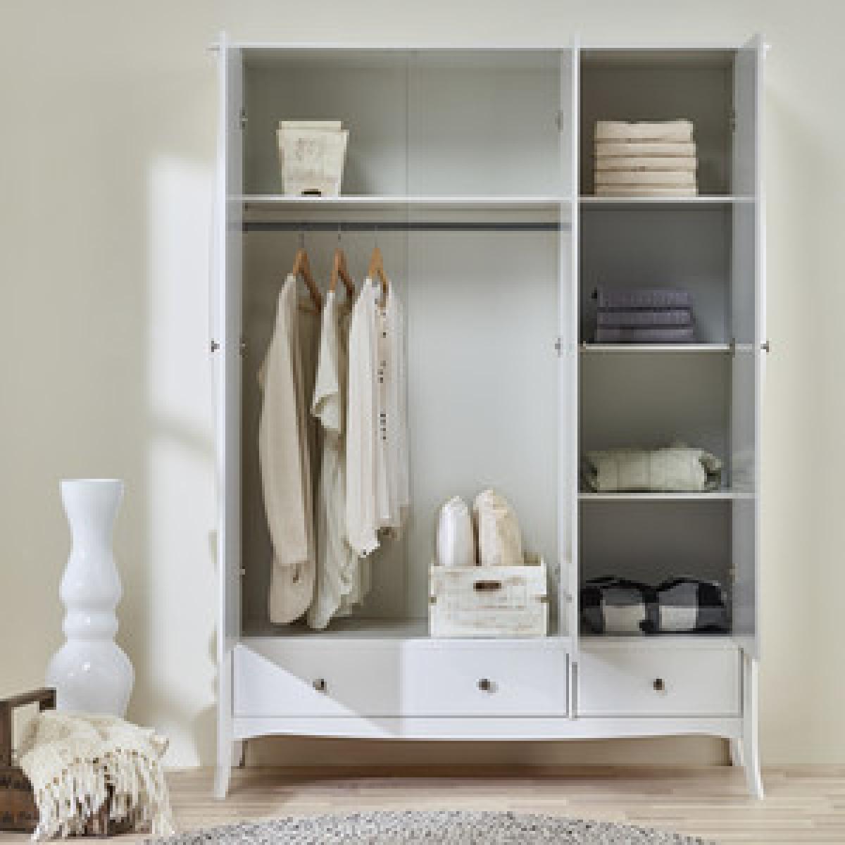 Steens Baroque Three Door Wardrobe - Black – image 13