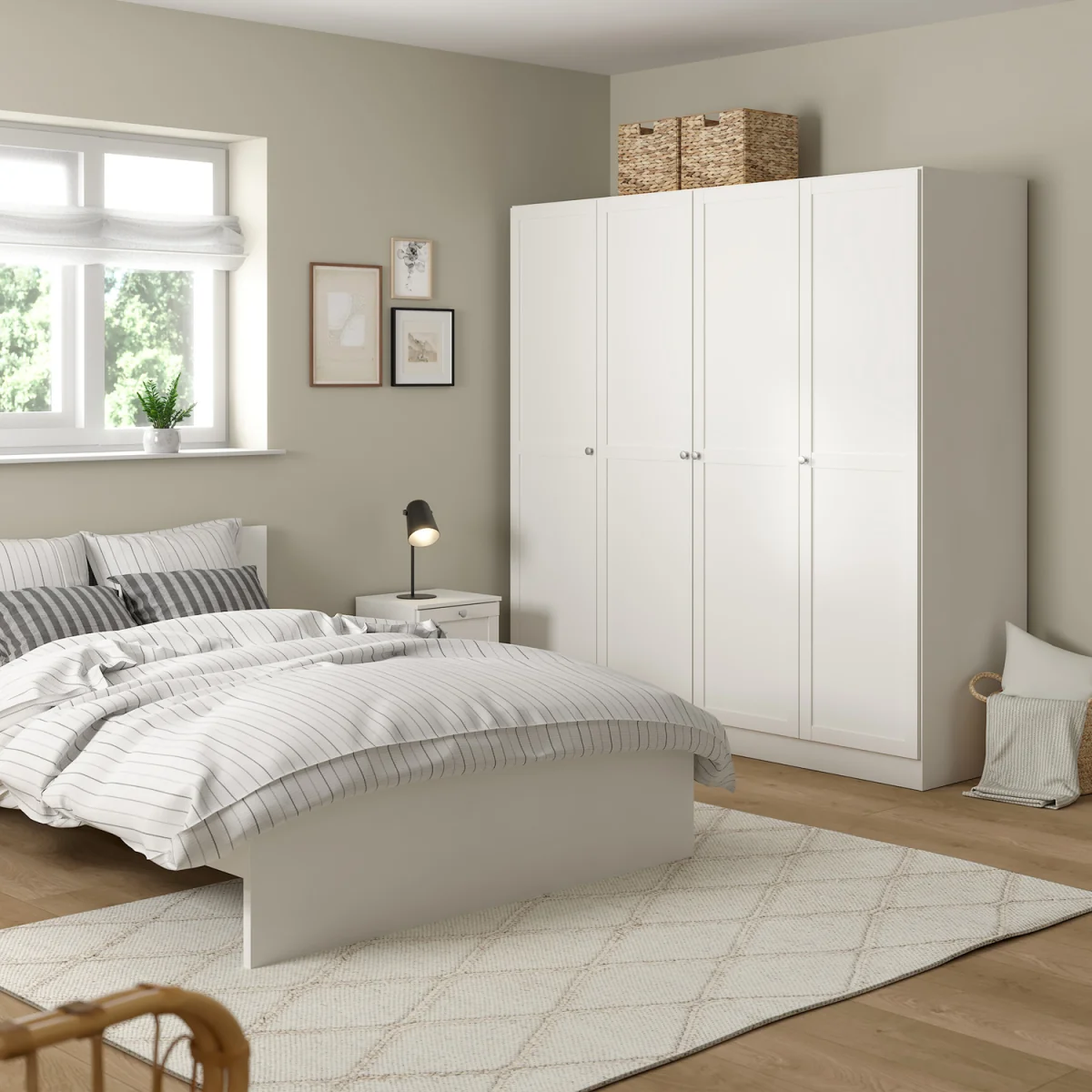 Brande Wardrobe 4 Doors - White – image 5