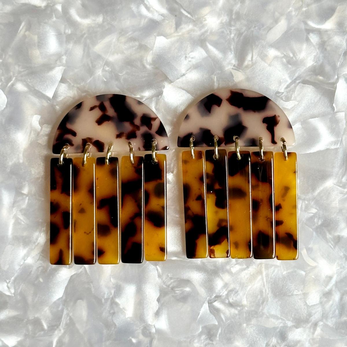 Women's Neutrals / Black / Brown Fringe Earrings In Tortoise Colormelt | Closet Rehab – image 4