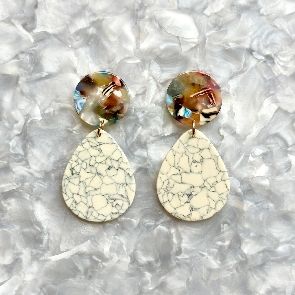 Women's Grey / White Teardrop Earrings In You Crackle Me Up | Closet Rehab – image 3