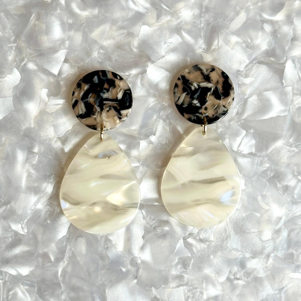 Women's Neutrals / Black / Brown Teardrop Earrings In Off The Grid | Closet Rehab – image 4