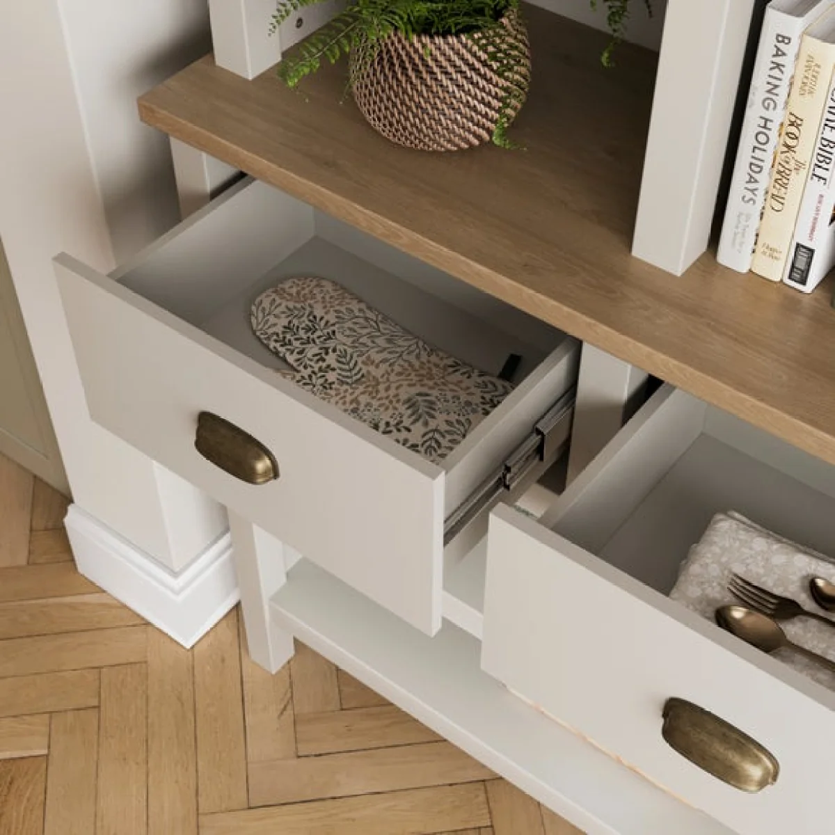Francis Kitchen Dresser – image 3