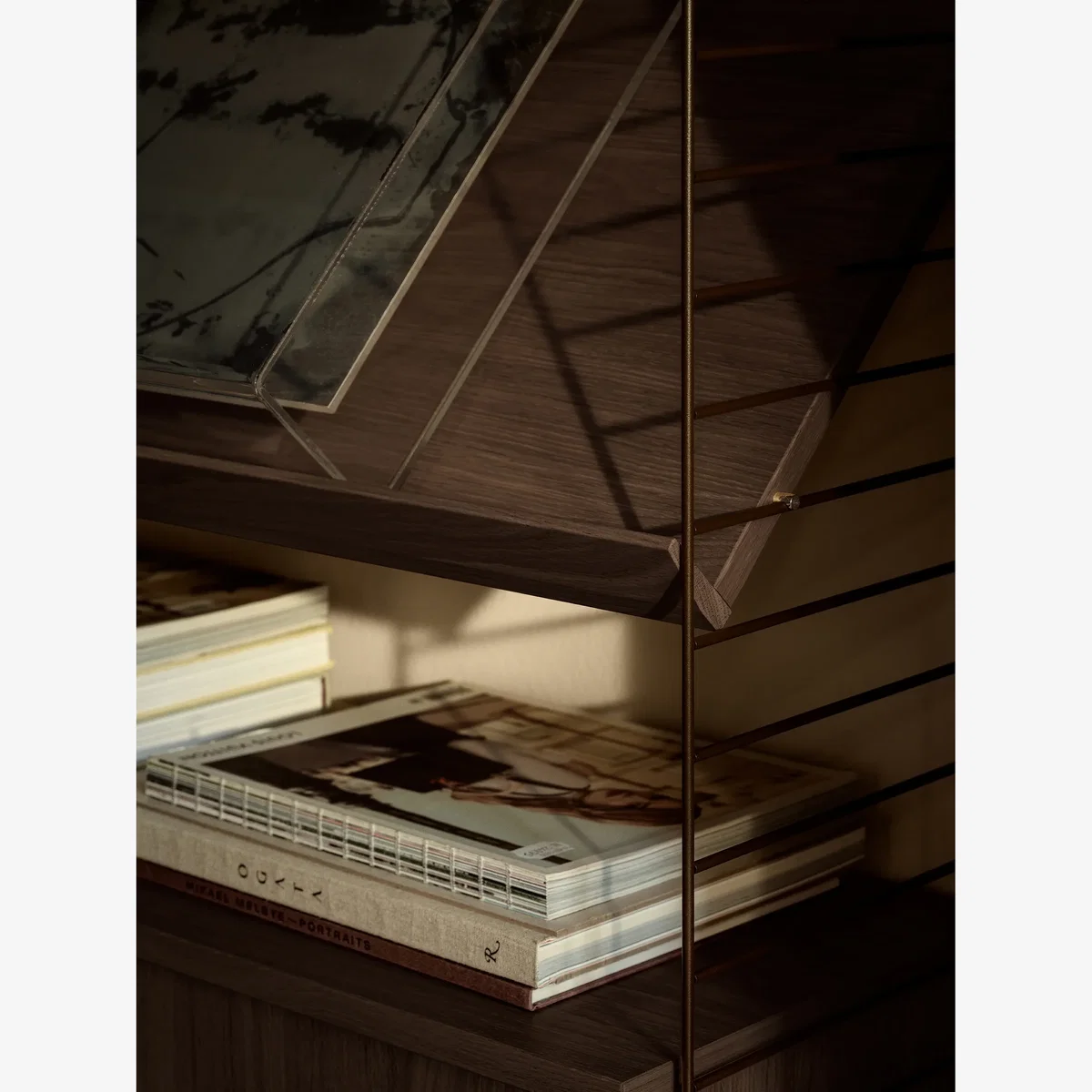 String String cabinet with door Dark oak 58x30 cm – image 1