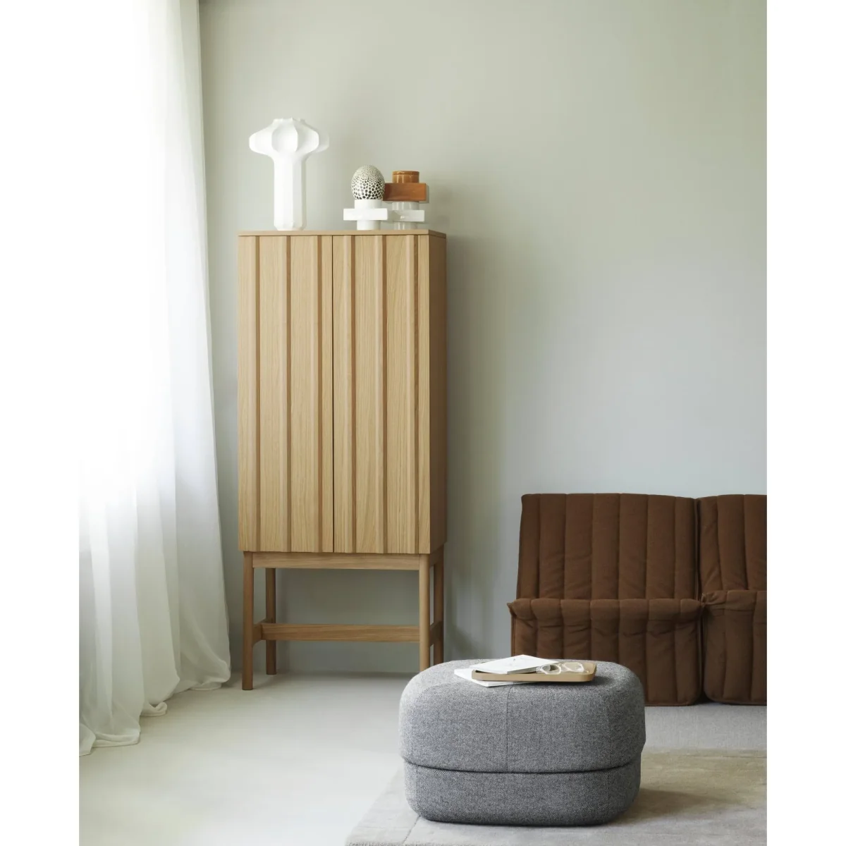 Normann Copenhagen Rib cabinet Oak 166.5x70x43 cm – image 3