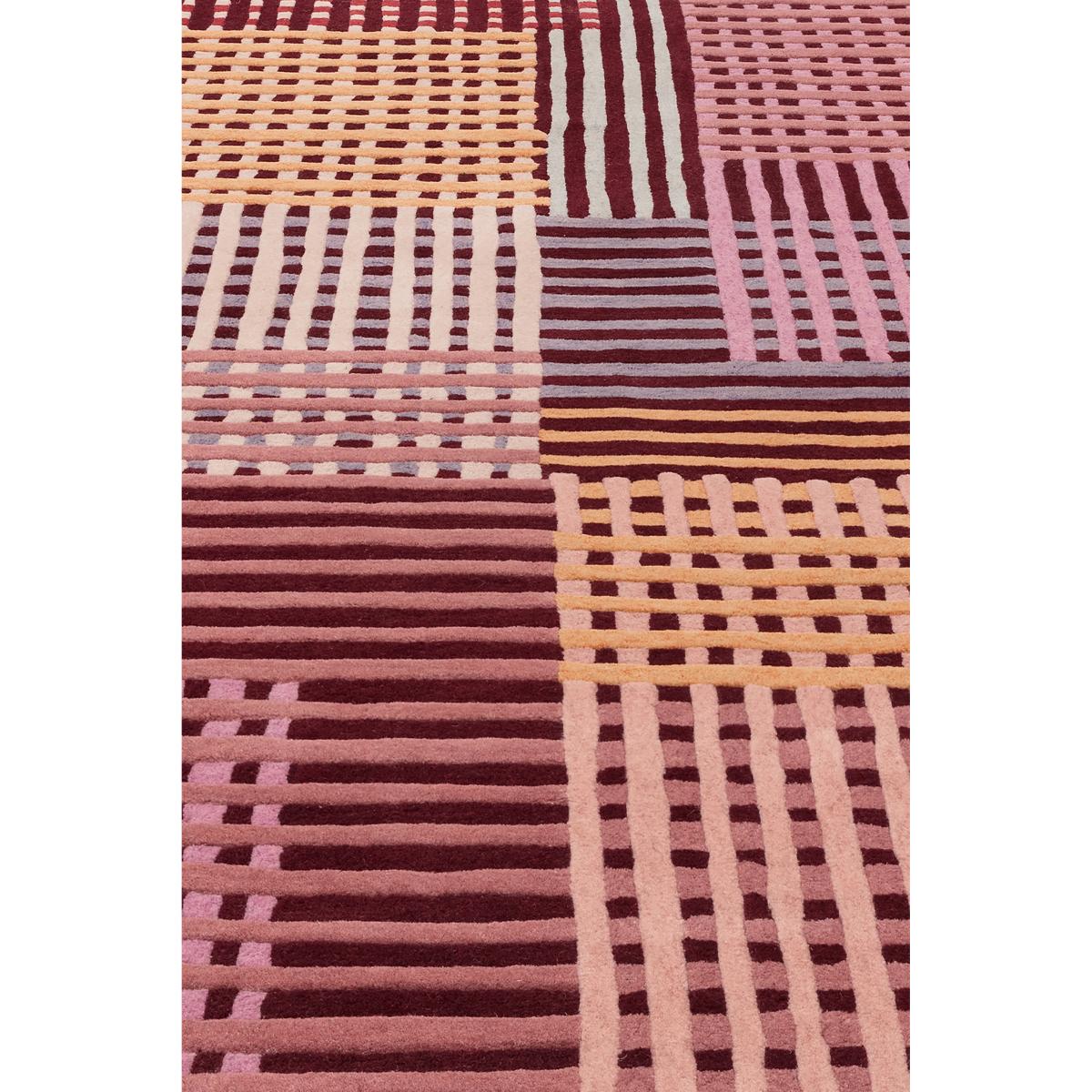 Hand-Tufted Aspect Red Multi Wool Rug – image 2