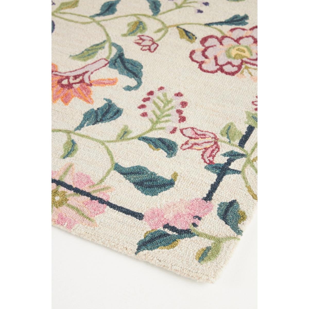 Tufted Hattie Floral Wool Rug – image 2