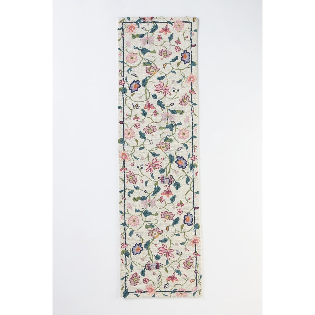 Tufted Hattie Floral Wool Rug – image 3