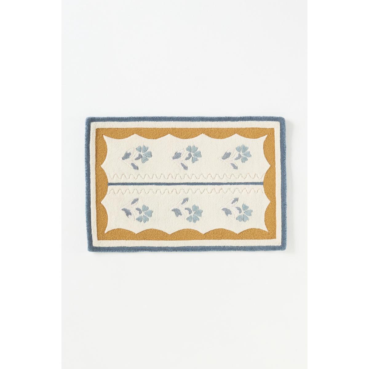 Essex Hand-Tufted Wool Blend Floral Rug – image 3