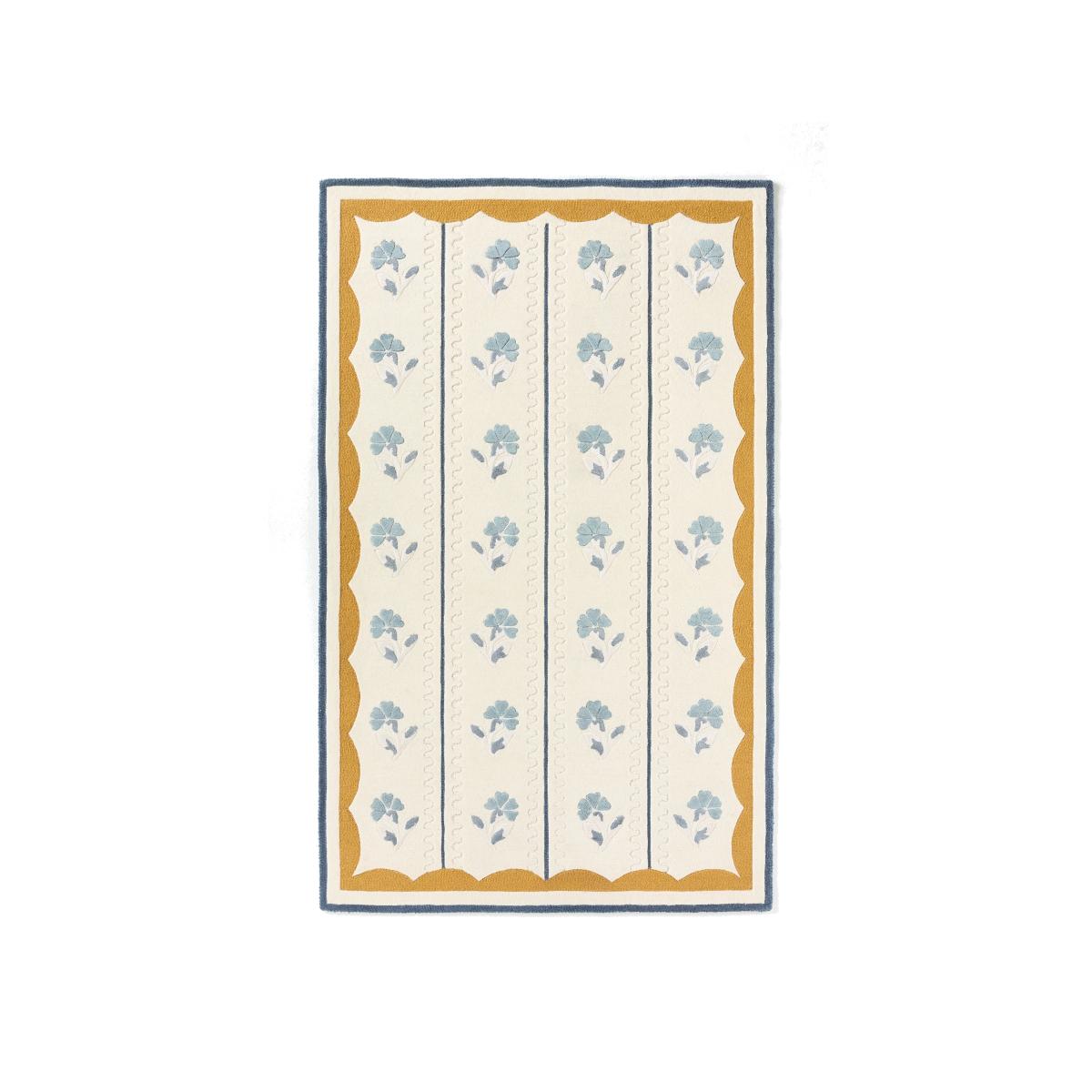 Essex Hand-Tufted Wool Blend Floral Rug – image 1