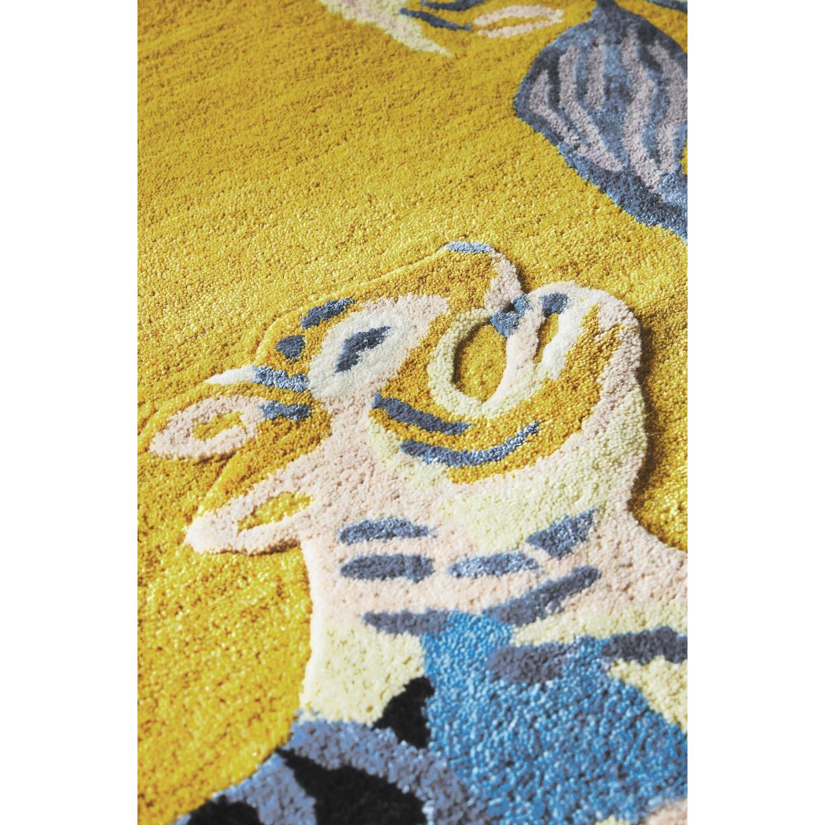 Sarah Gordon Tufted Flora & Fauna Rug – image 3
