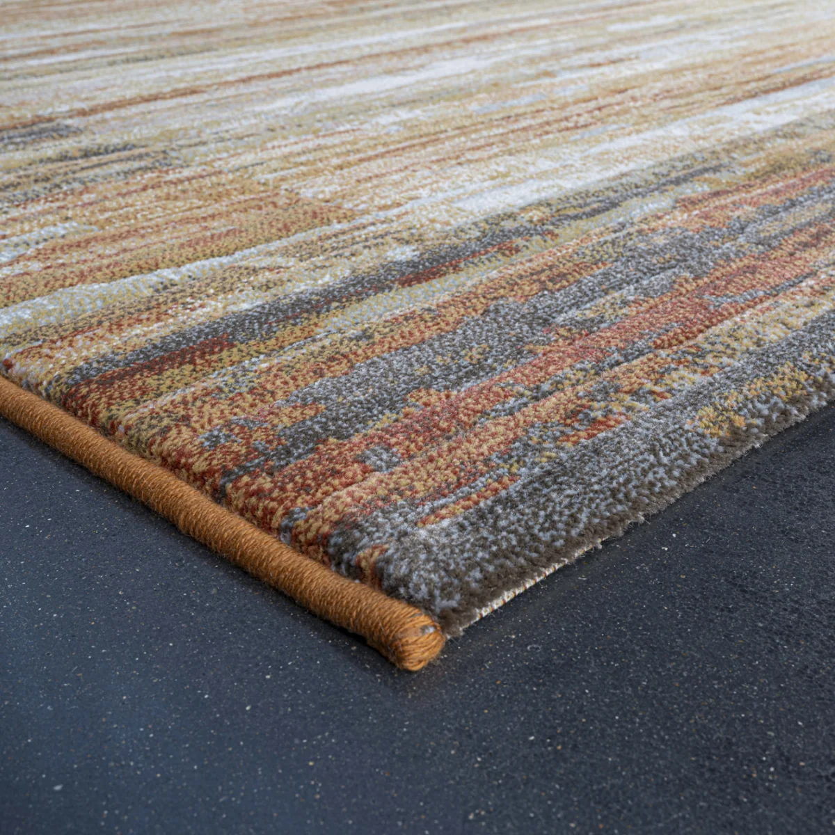 Galleria Rug, 1.6m x 2.3m / Gold – image 2
