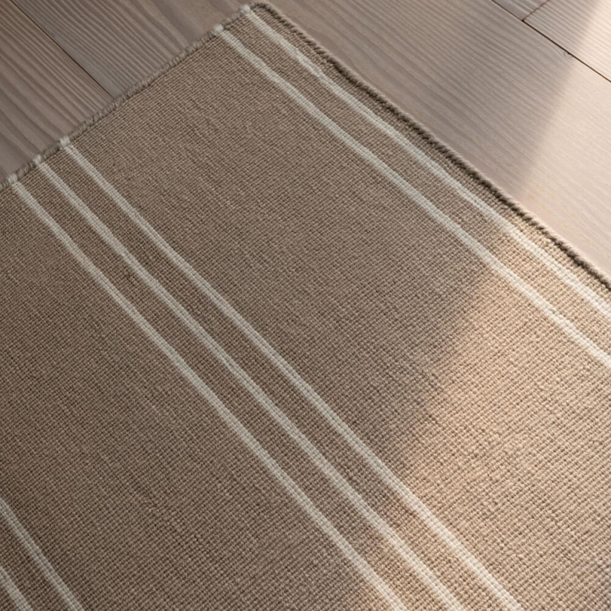 Sand/Cream Stripes Rug – image 3