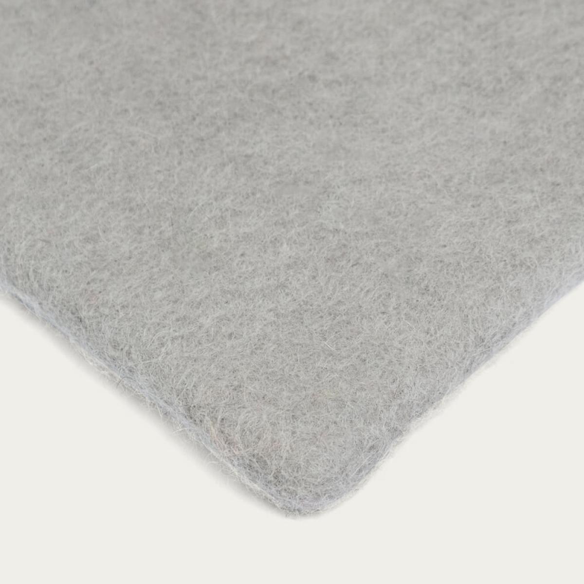 Felt Rug Luis Square – image 3