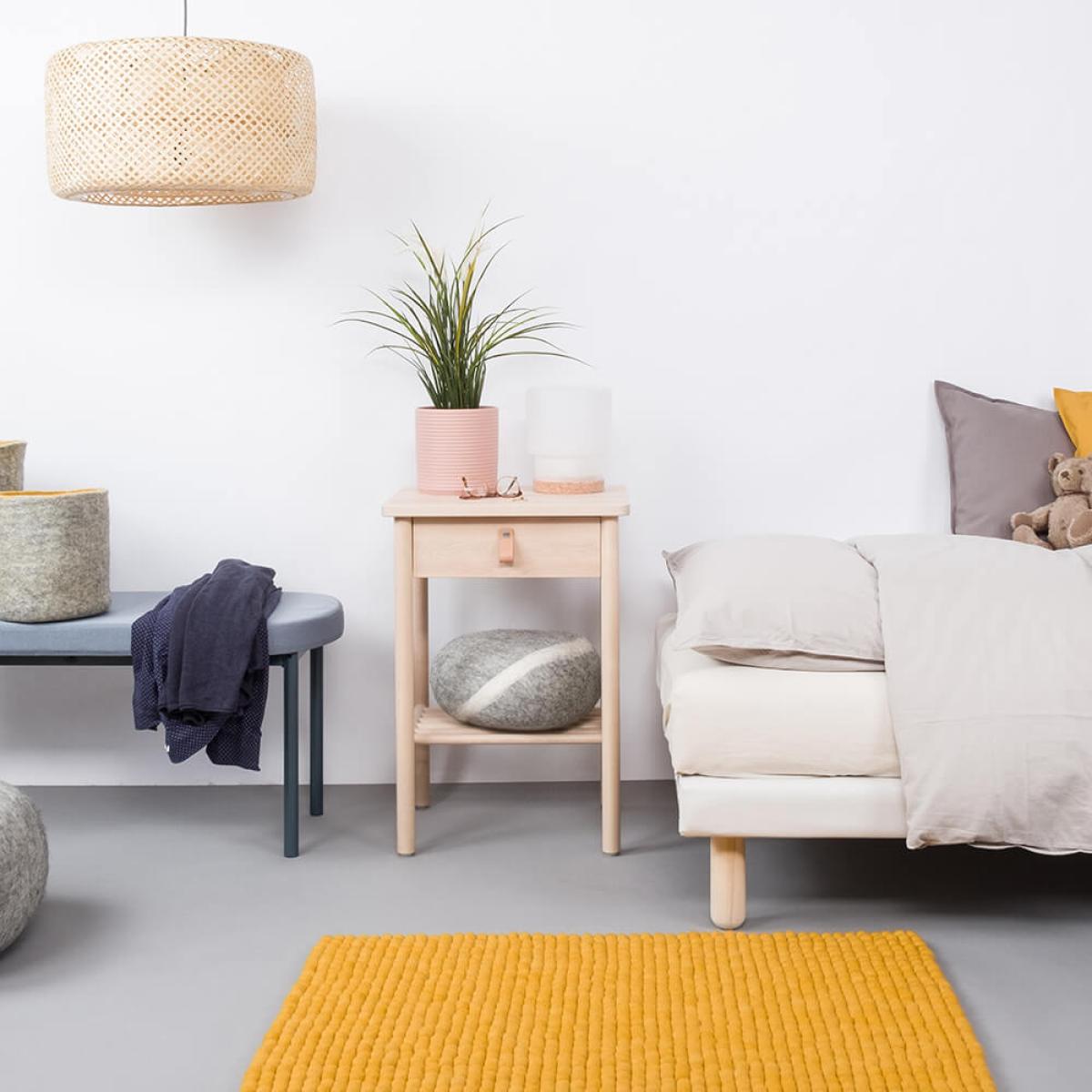 Felt Ball Rug Klara Square – image 6