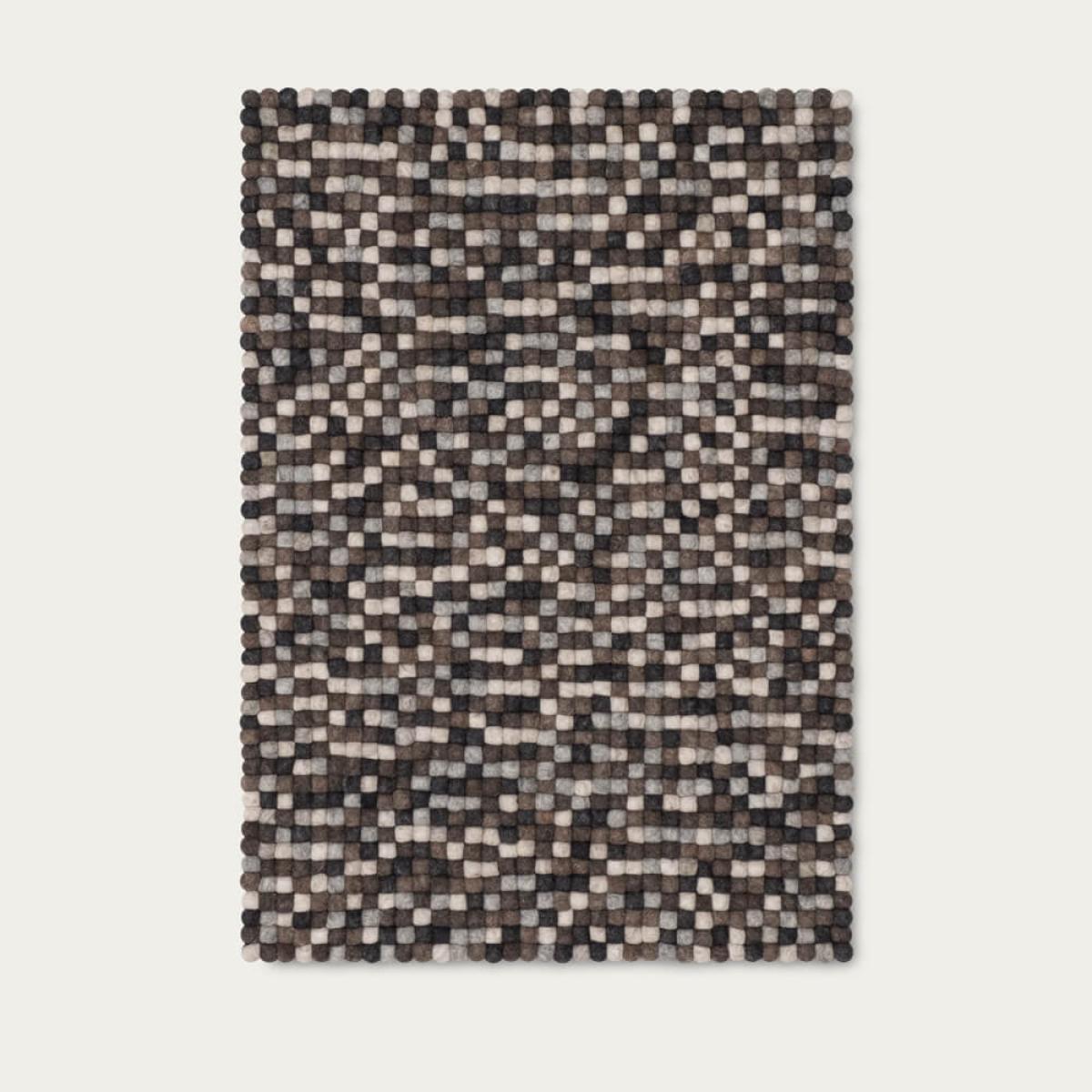 Felt Ball Rug Néla Square – image 1