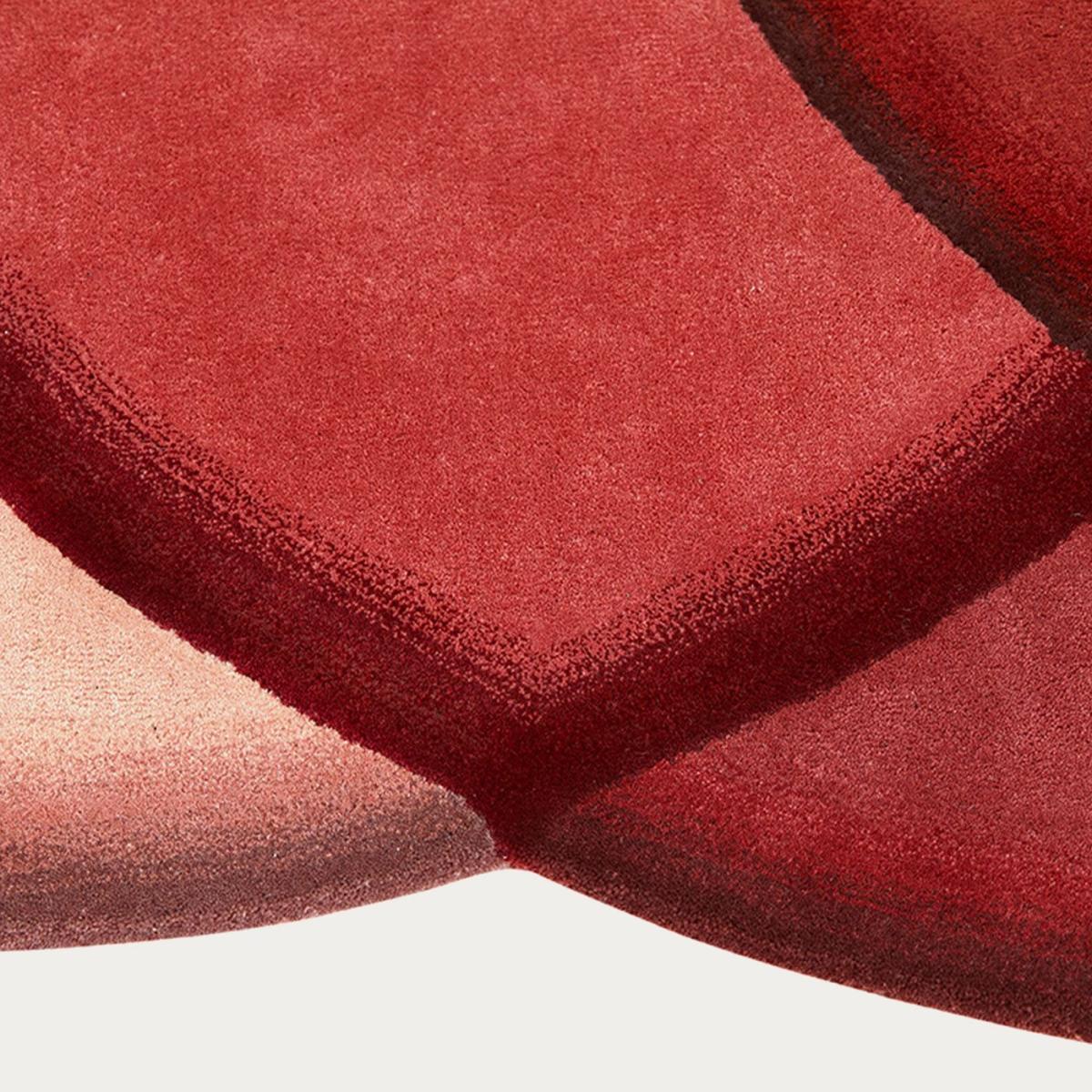 Red Crystal – image 2