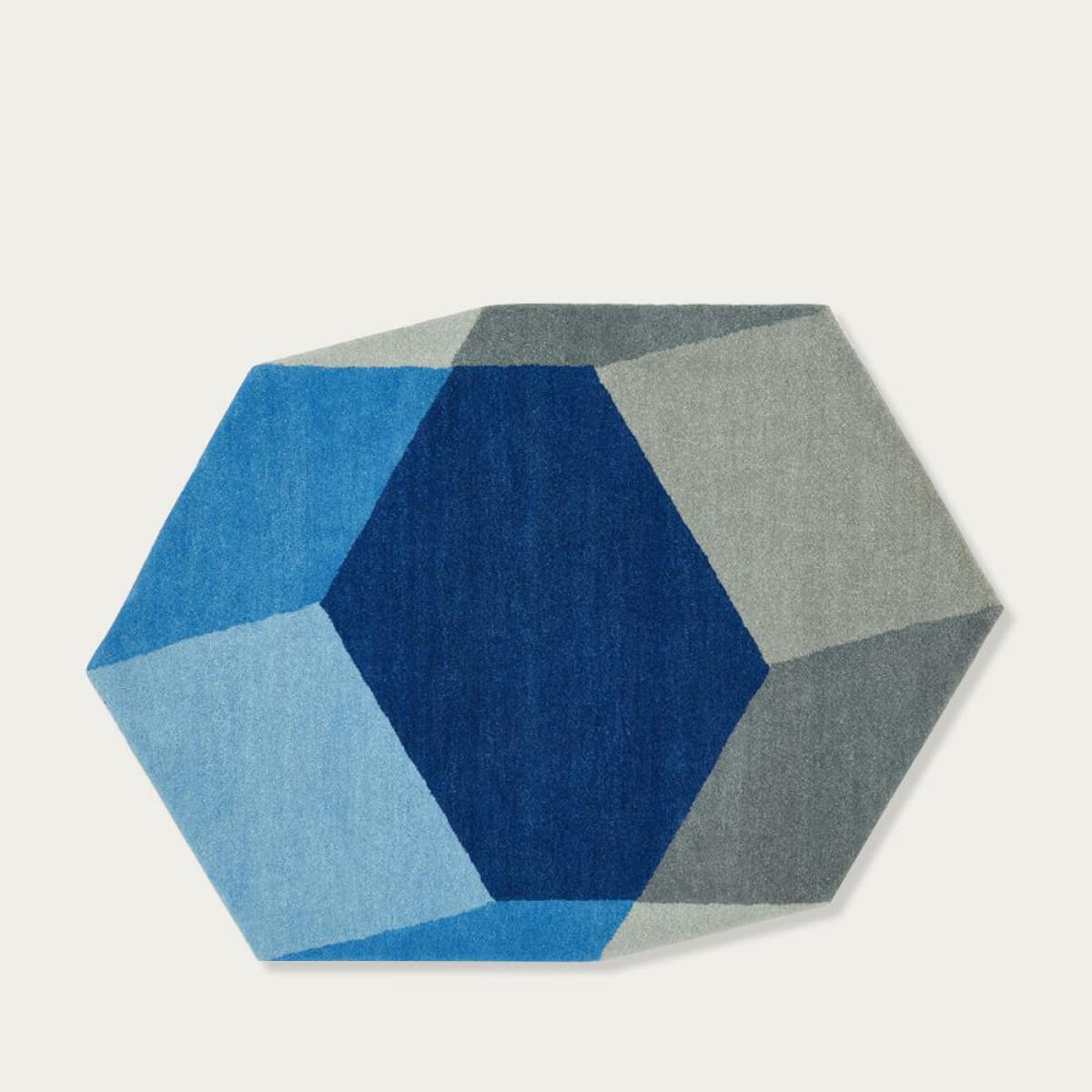Darkblue Iso Hexagon Rug – image 1