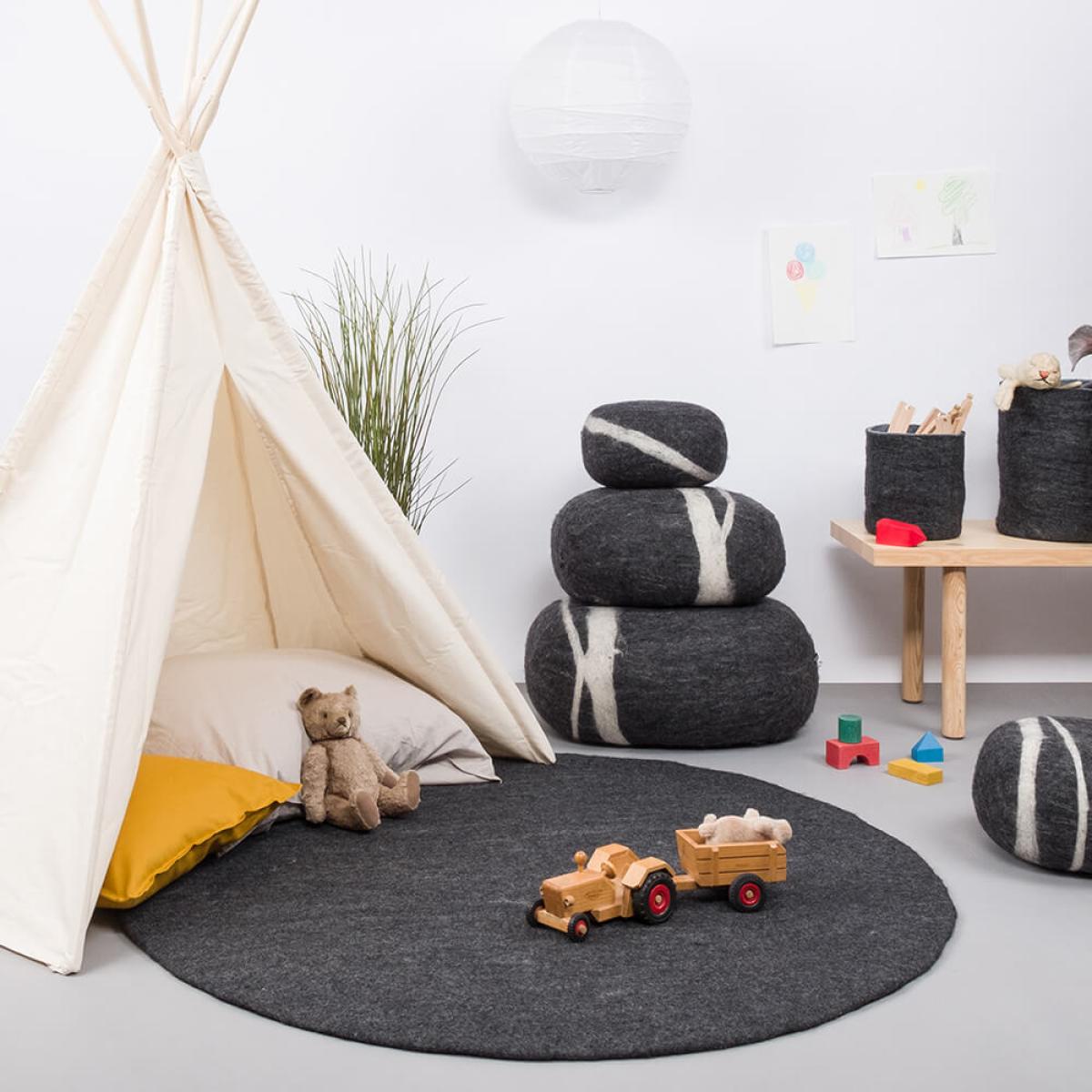 Felt Rug Hugo Round – image 7