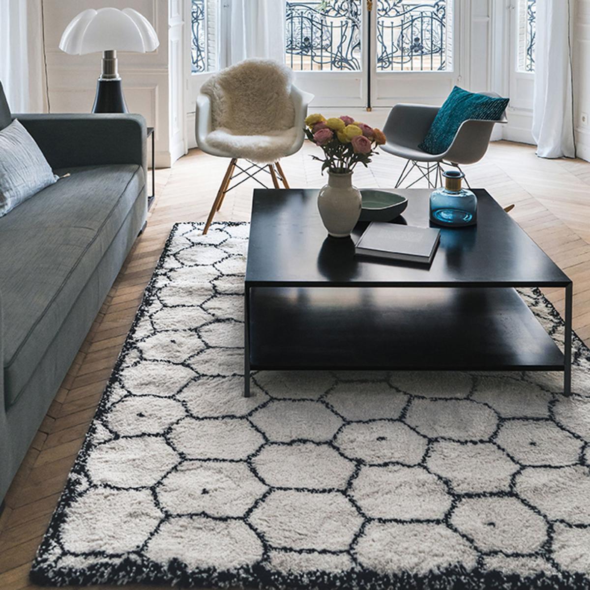 Bee Rug – image 4