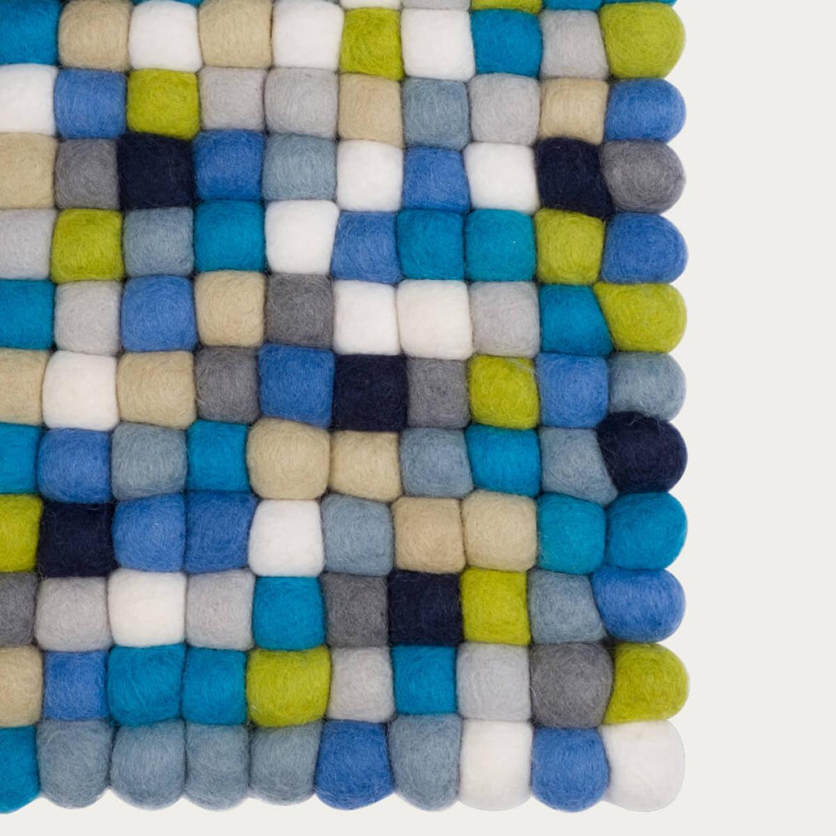 Felt Ball Rug Fritz Square – image 2