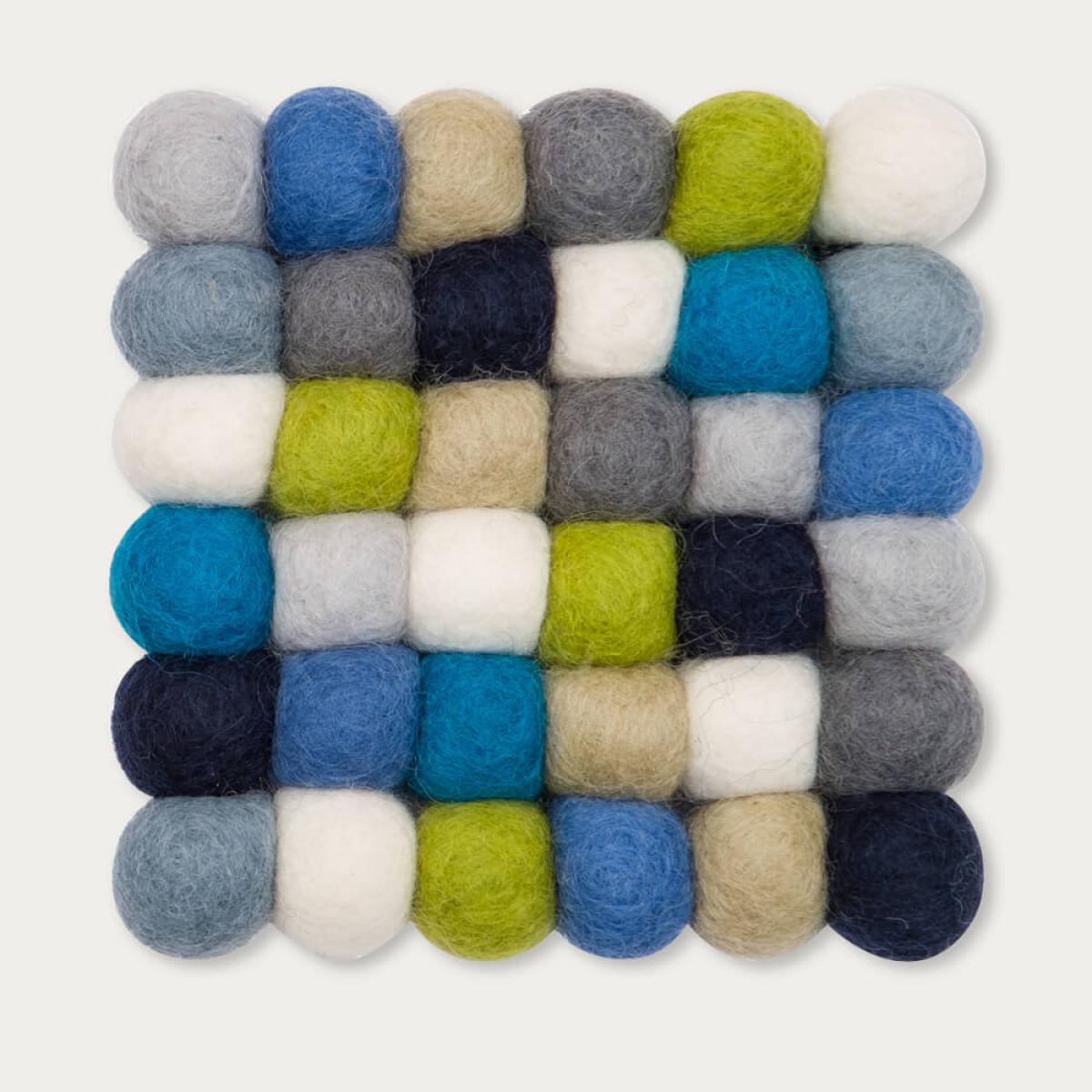 Felt Ball Rug Fritz Square – image 9