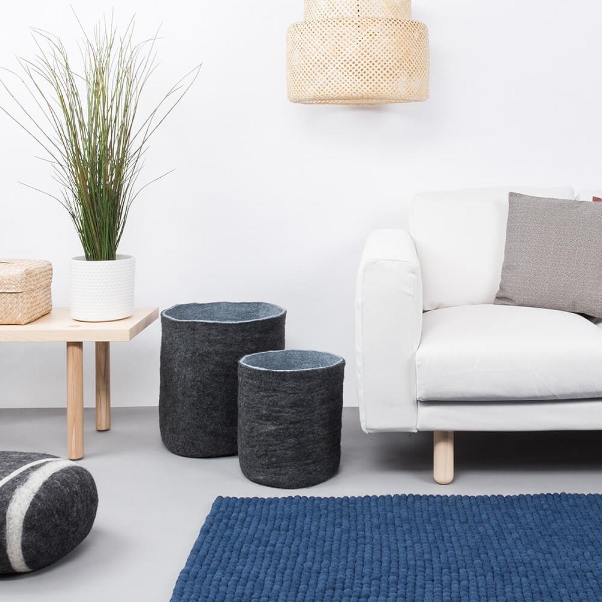 Felt Ball Rug Alva Square – image 4