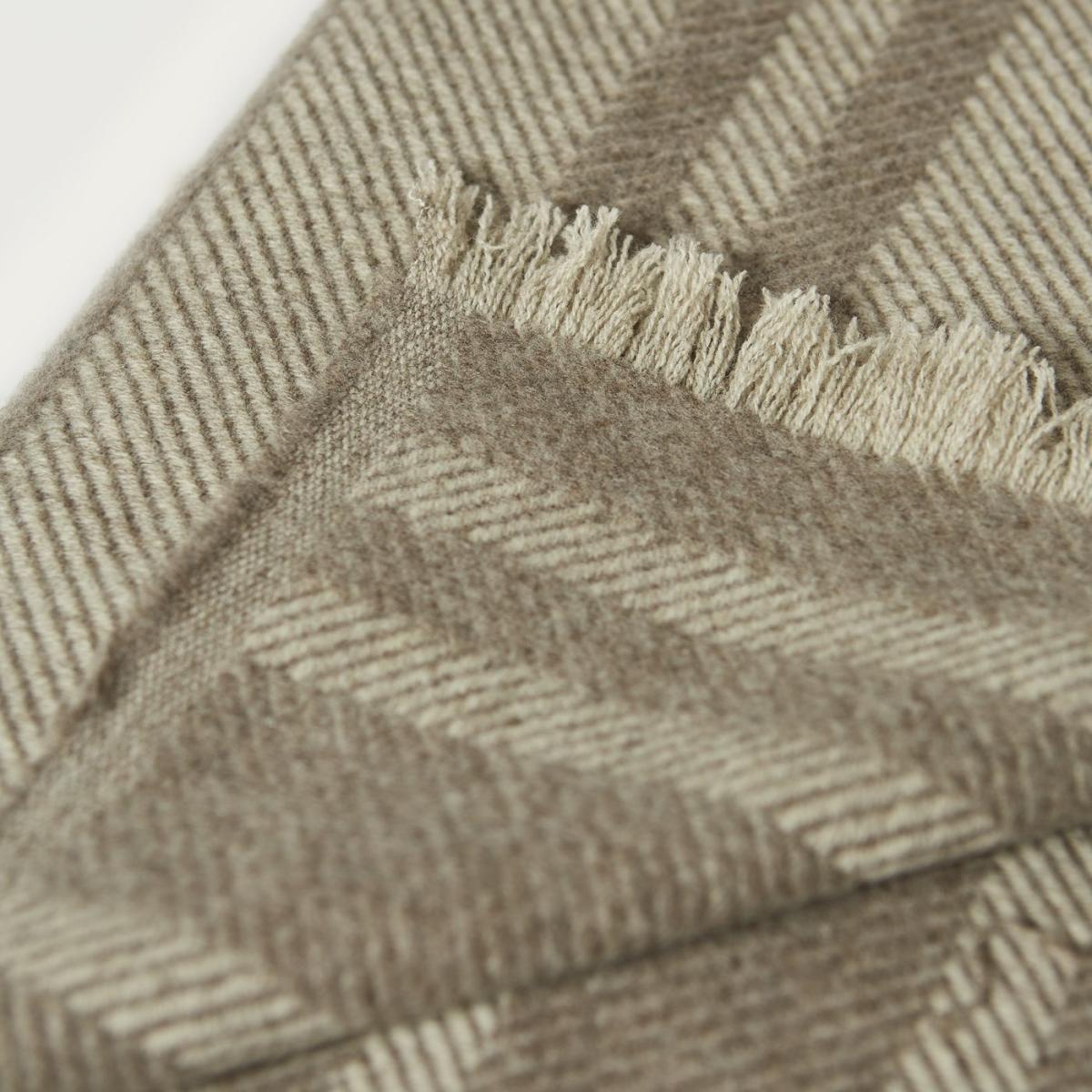 Stripe Blanket – image 5