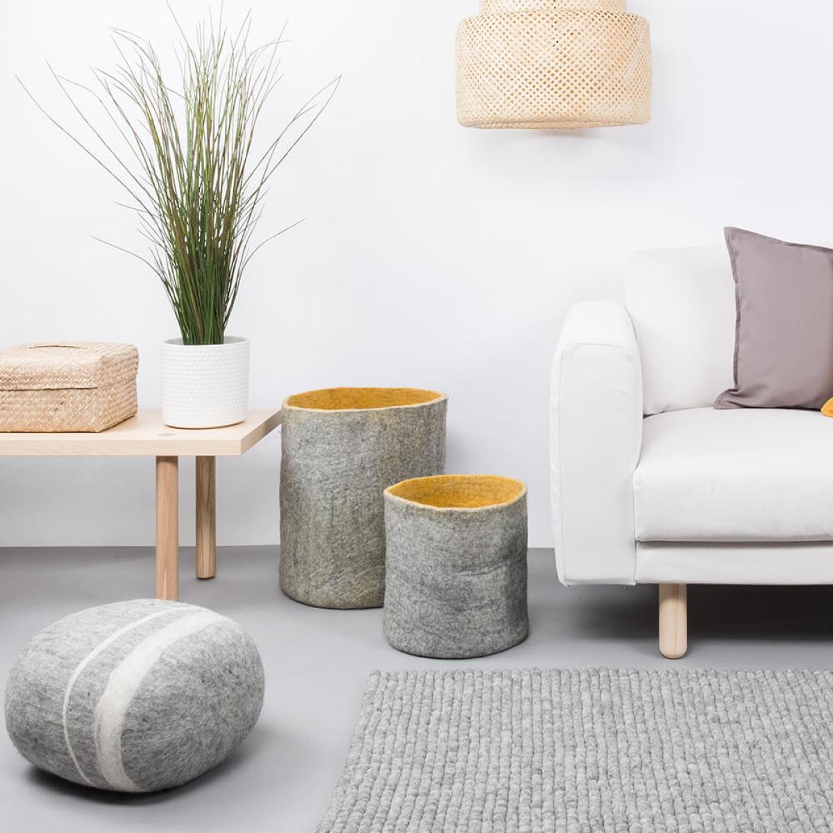 Felt Ball Rug Carl Square – image 4