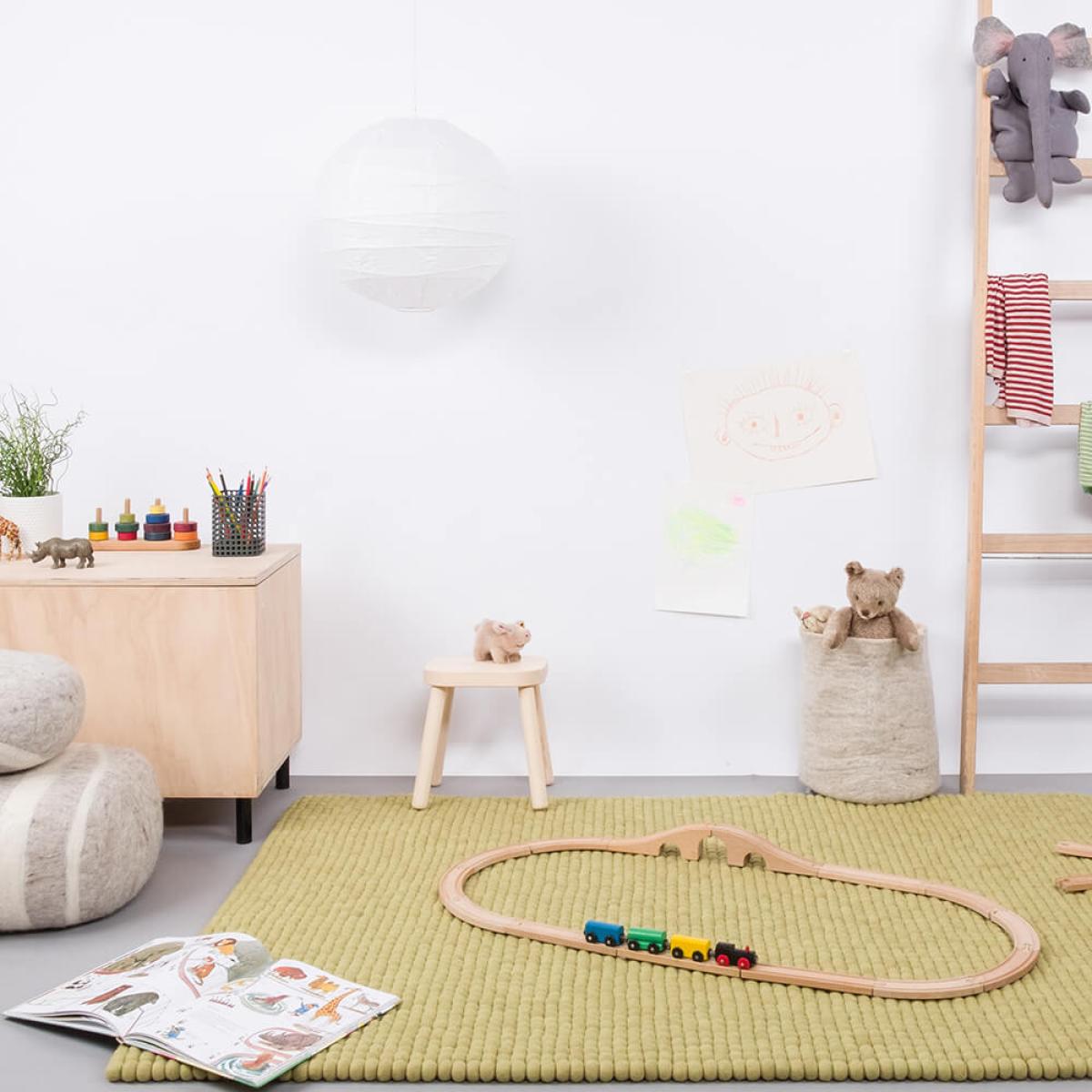 Felt Ball Rug Pitt Square – image 7