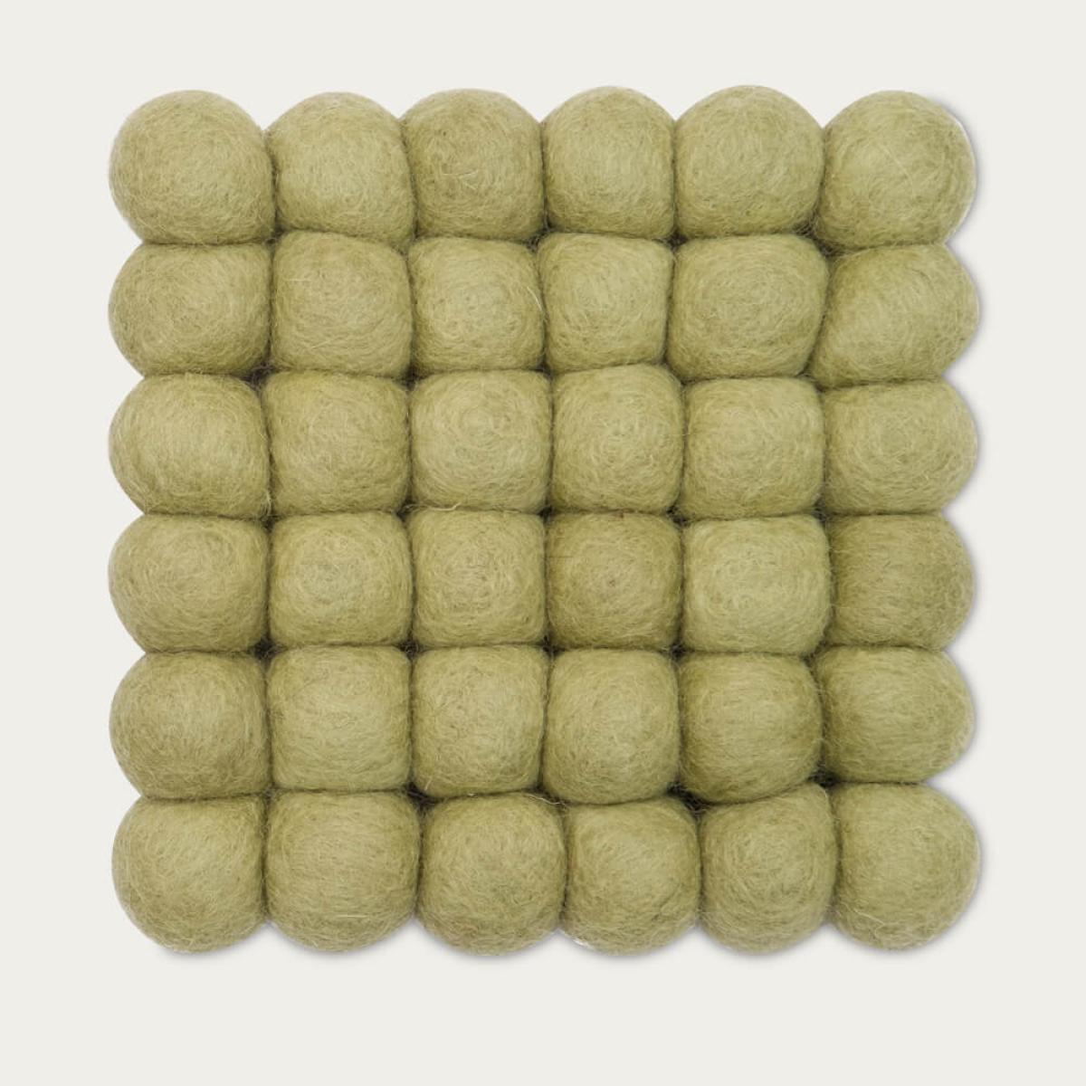 Felt Ball Rug Pitt Square – image 9