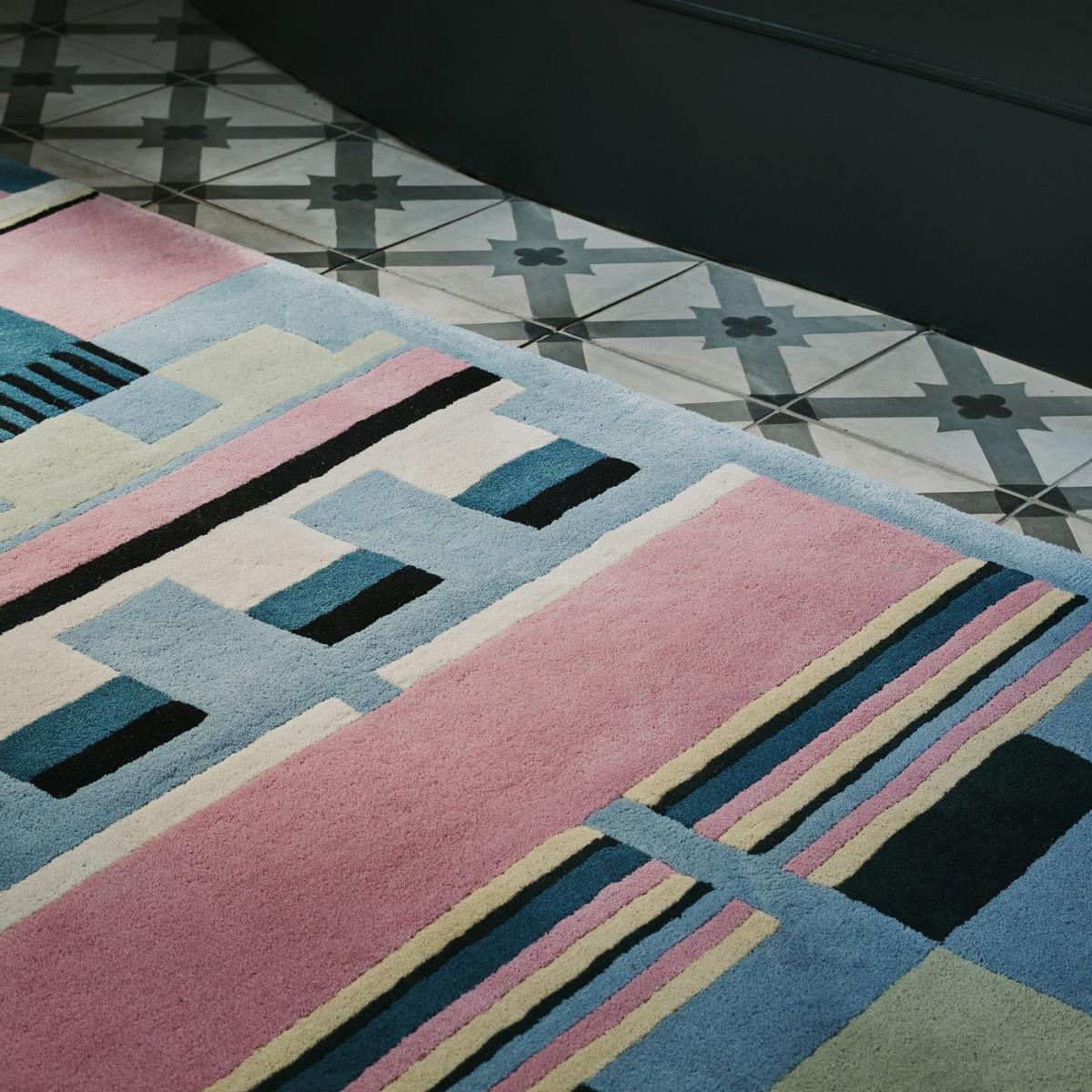 Plate Rug 180 – image 4