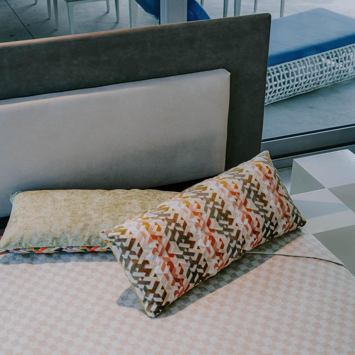 Dama Blanket – image 4