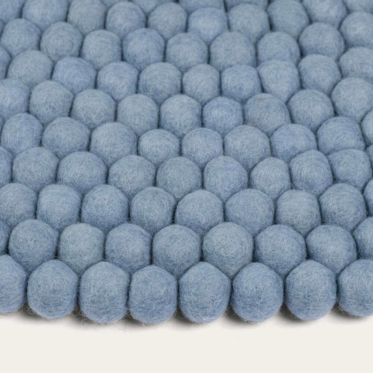Felt Ball Rug Mia Round – image 3