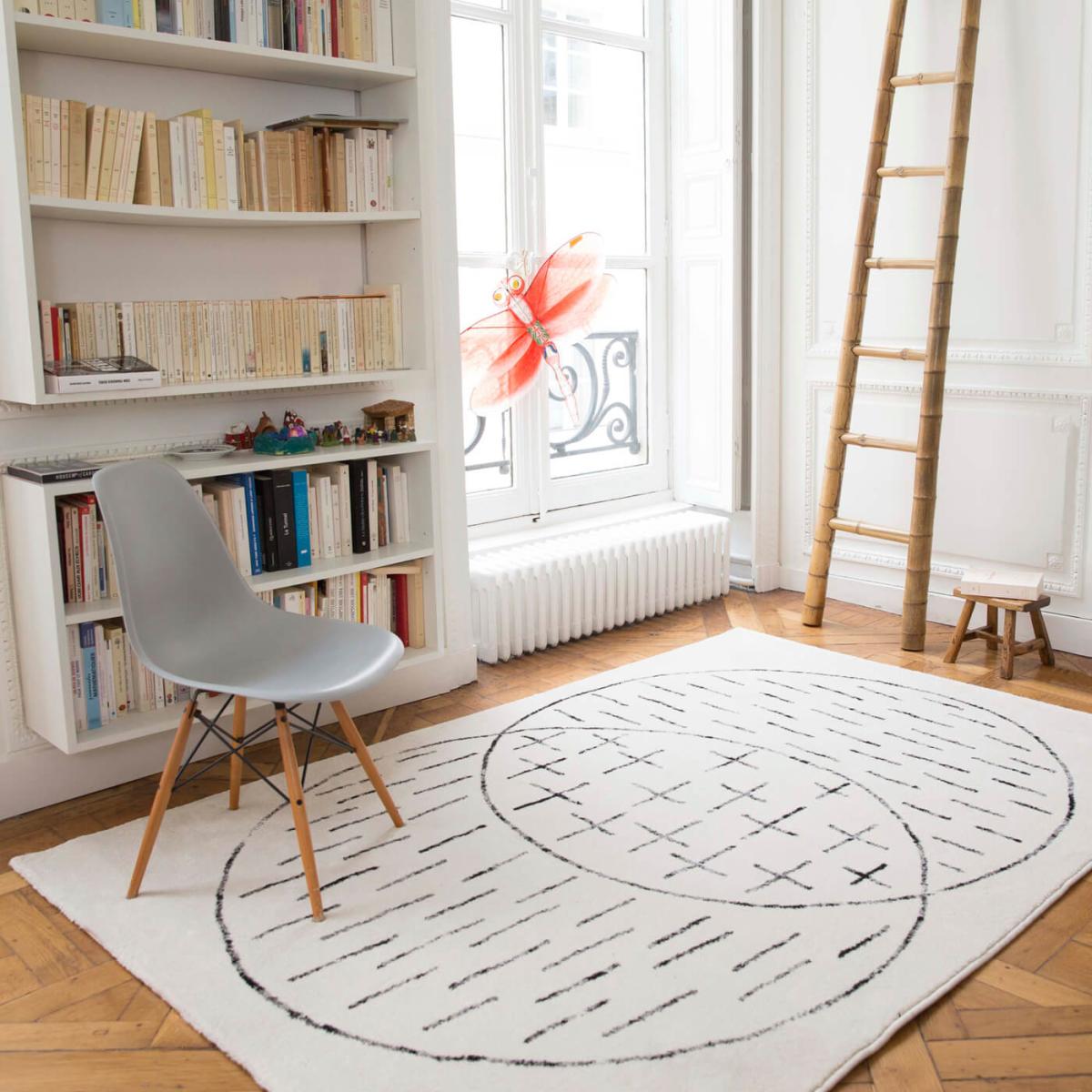 Masomenos Rug – image 2