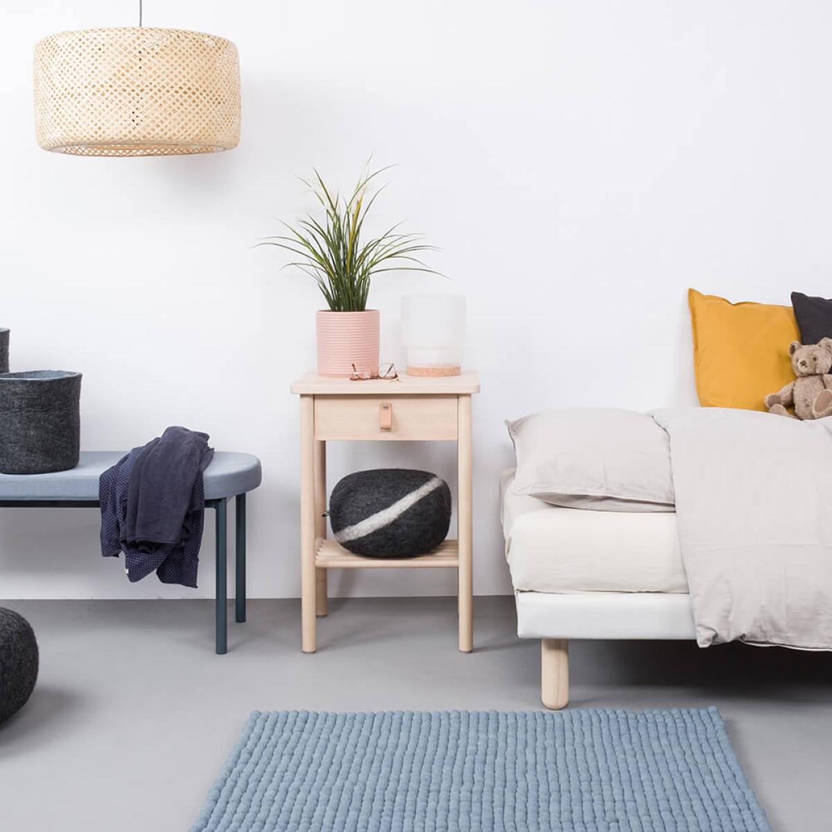 Felt Ball Rug Mia Square – image 6