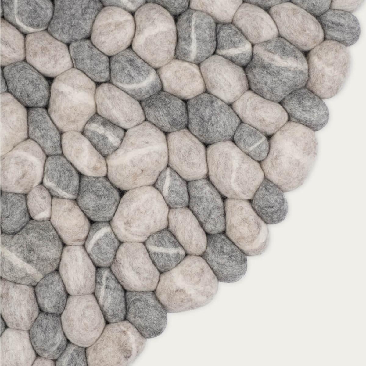 Felt Ball Rug Ernie Round – image 2