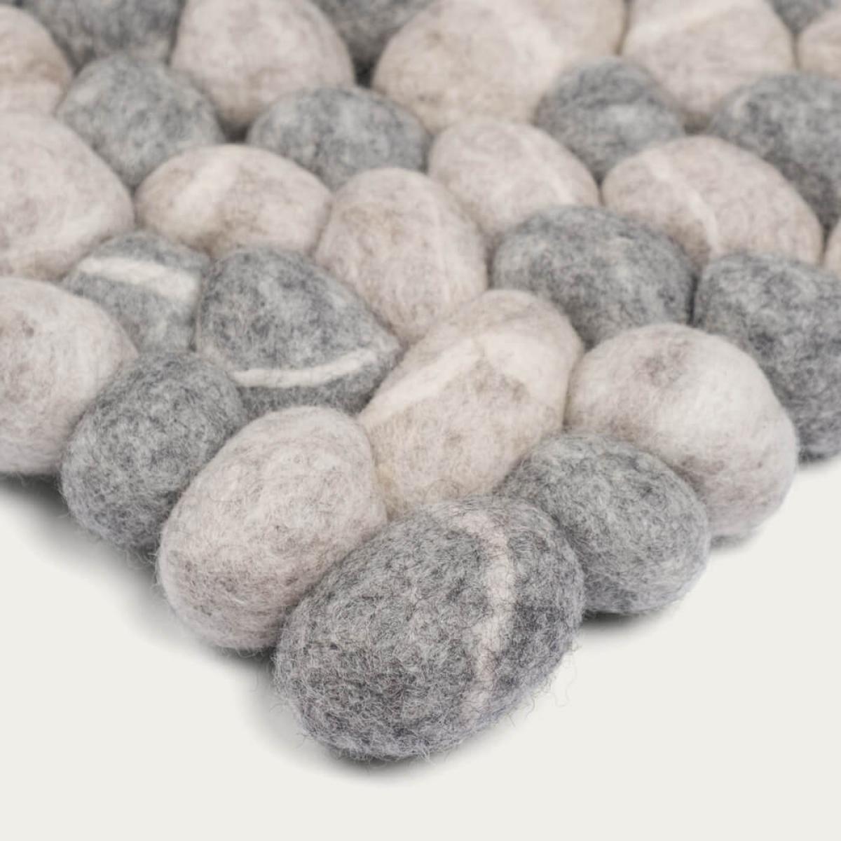 Felt Ball Rug Ernie Square – image 3