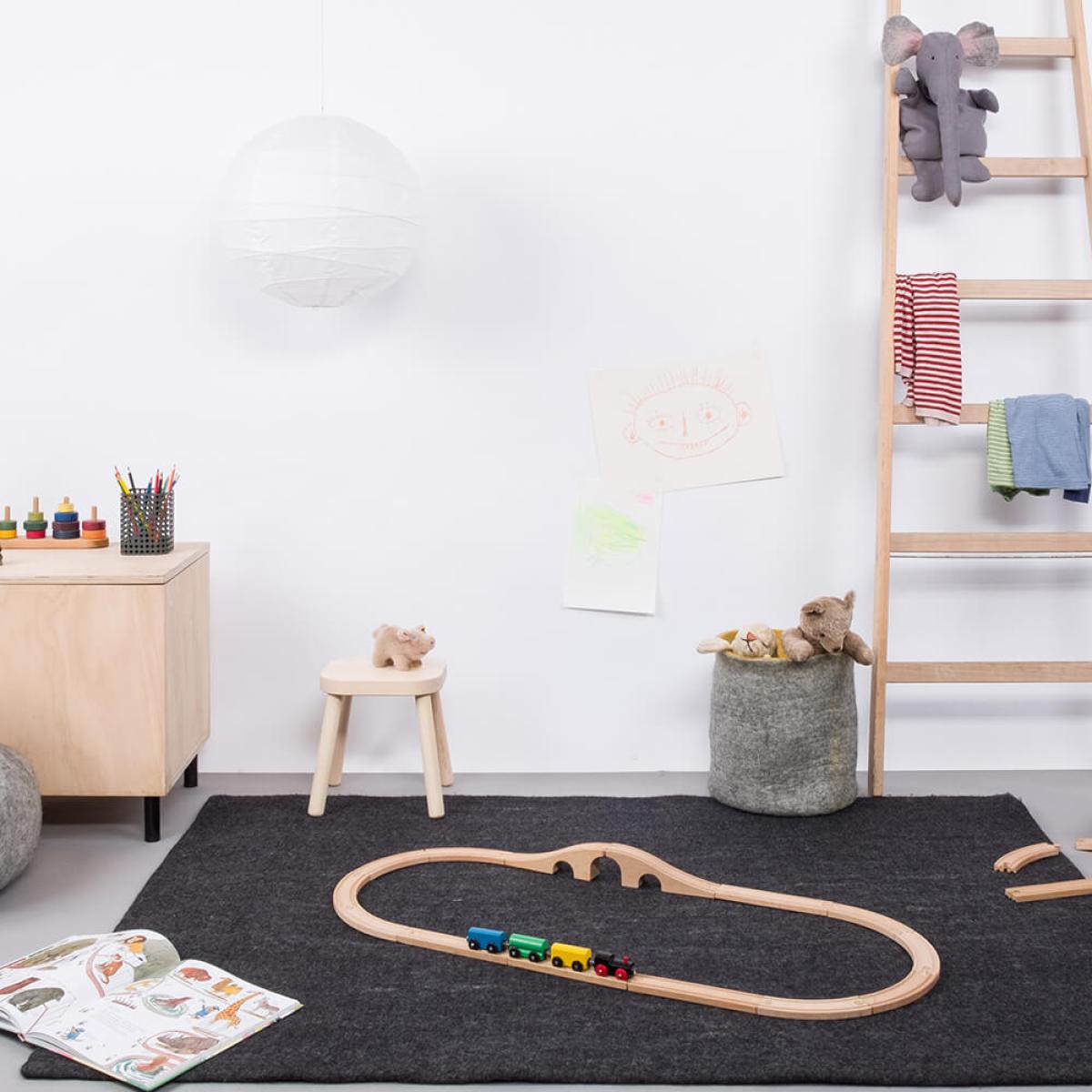 Felt Rug Hugo Square – image 7