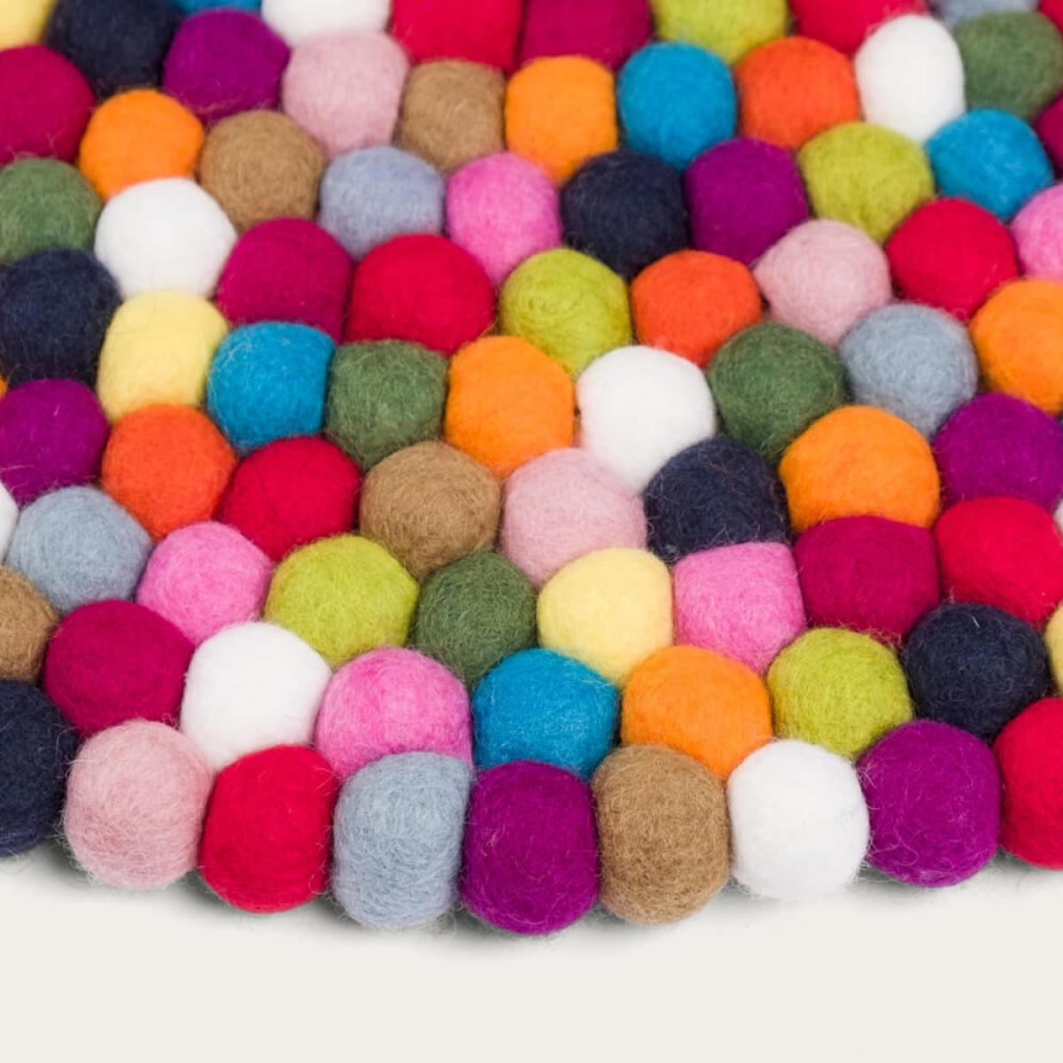 Felt Ball Rug Lotte Round – image 3