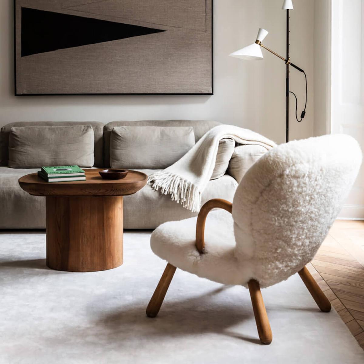 Dusty White Grand Rug – image 3