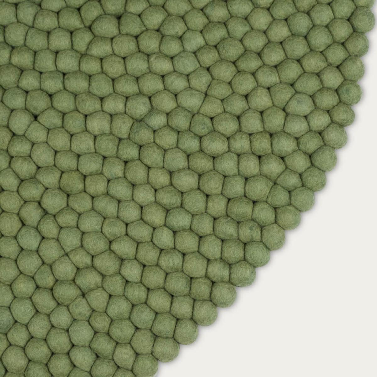 Felt Ball Rug Kaspar Round – image 2