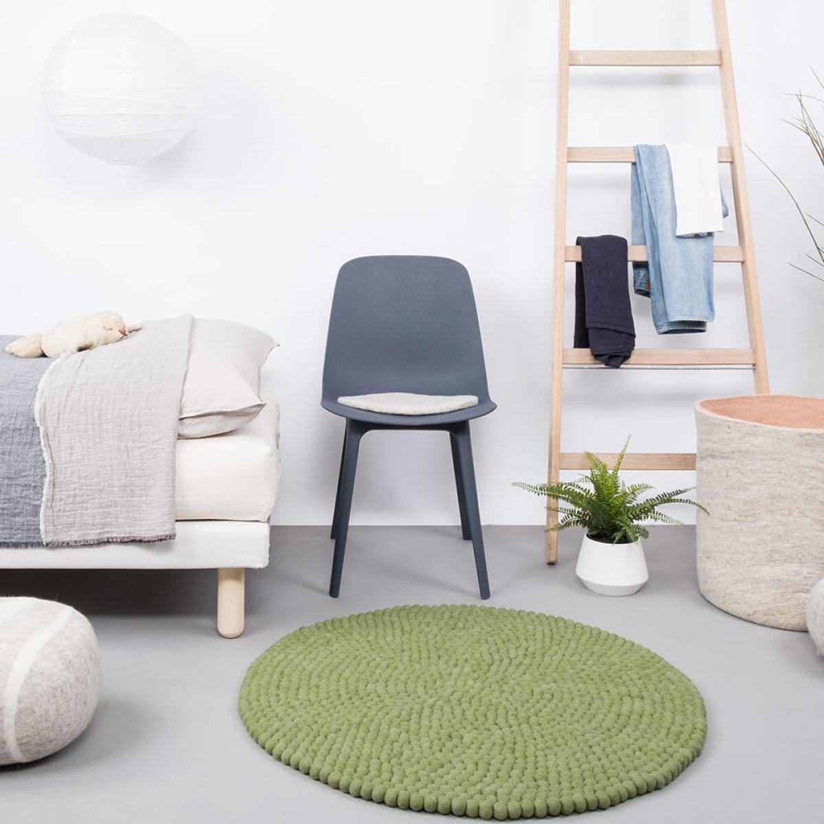Felt Ball Rug Kaspar Round – image 6