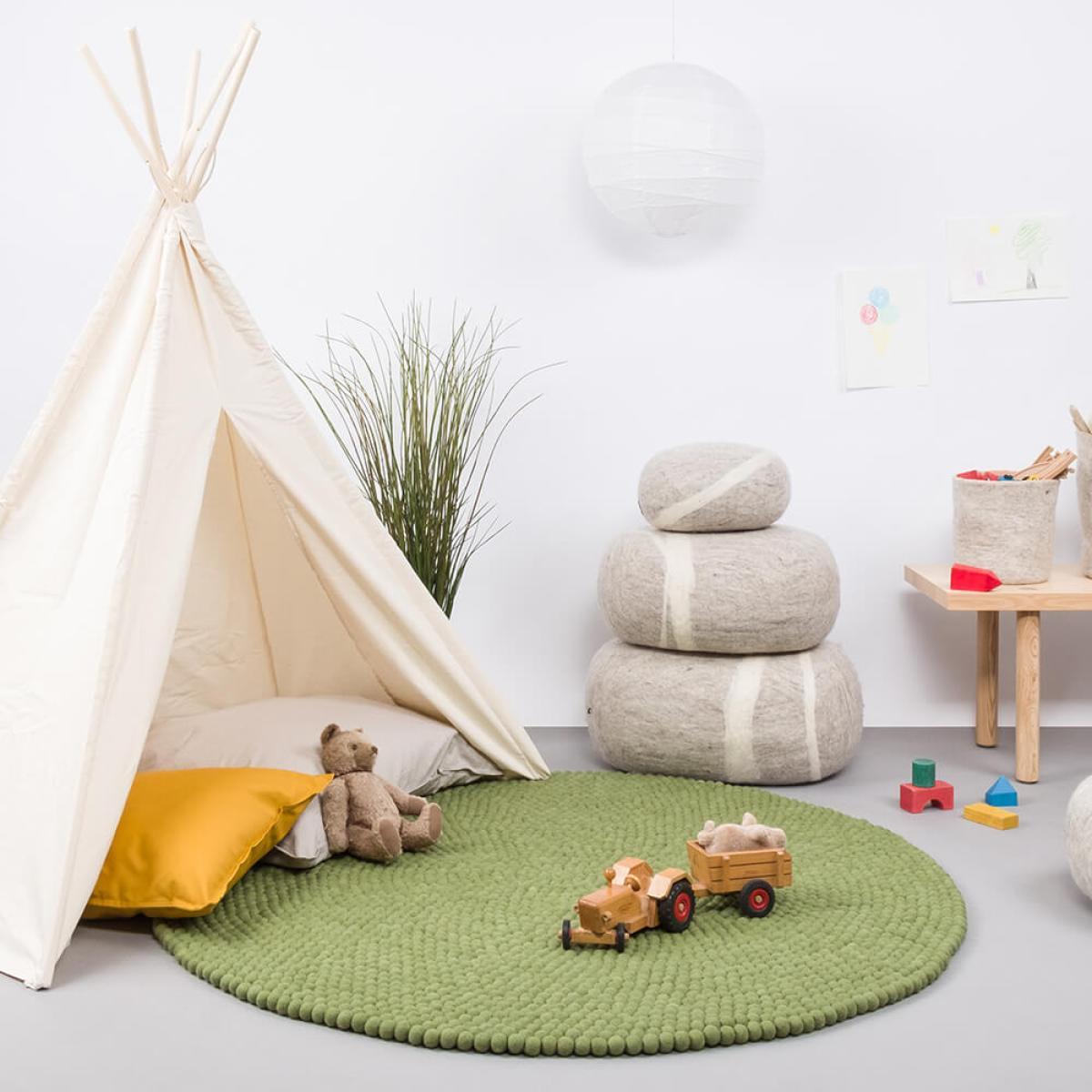 Felt Ball Rug Kaspar Round – image 7