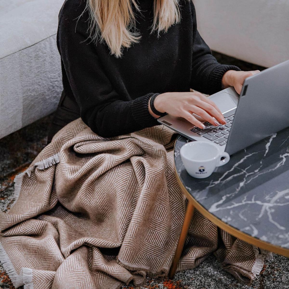 Camel Herringbone Blanket – image 3