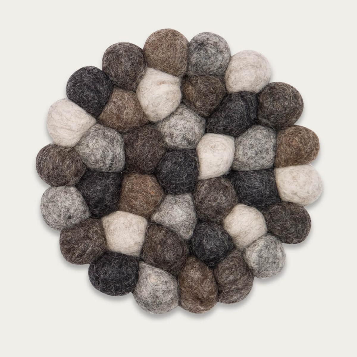 Felt Ball Rug Néla Round – image 9