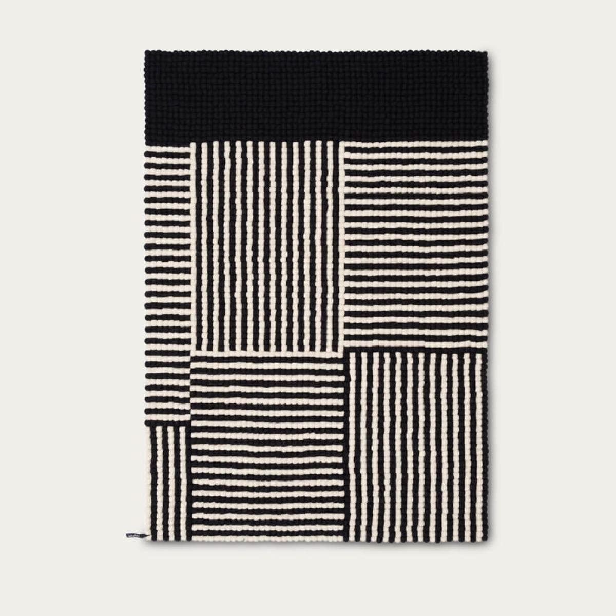 Lino 3 Felt Ball Rug – image 1