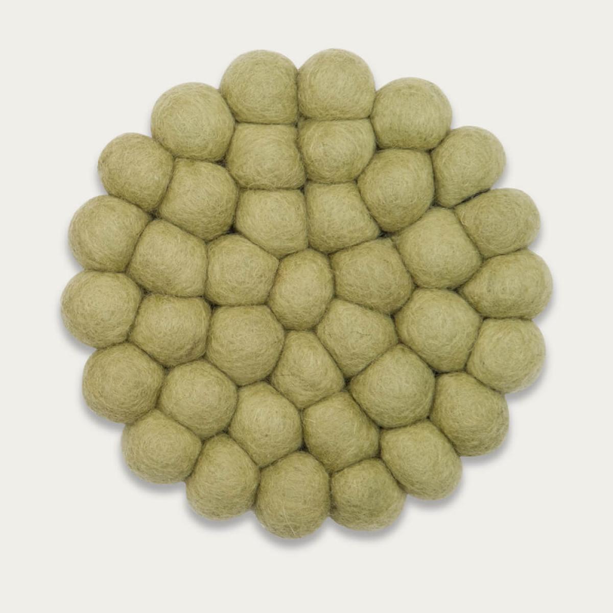 Felt Ball Rug Pitt Round – image 9