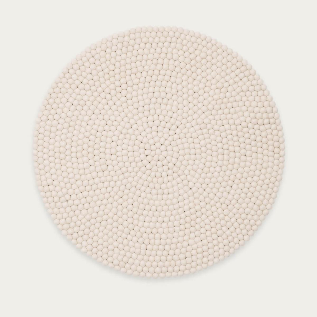 Felt Ball Rug Linéa Round – image 1
